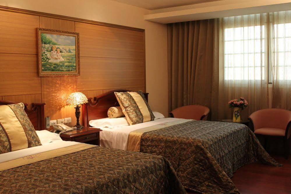 Champs Yazuh B&B Jiji Exterior foto